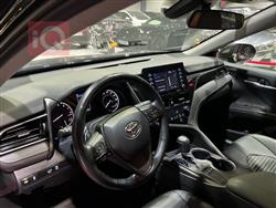 تۆیۆتا کامری